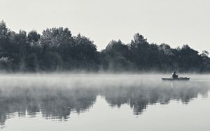 Preview wallpaper fisherman, fog, morning, river, black-and-white