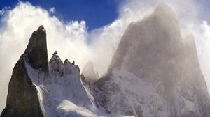 Preview wallpaper fitzroy peak, andes, mountains, snow, wind