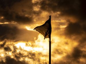 Preview wallpaper flag, flagpole, clouds, sky, shadows