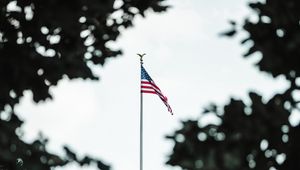 Preview wallpaper flag, usa, building, trees