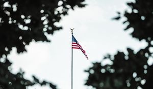 Preview wallpaper flag, usa, building, trees