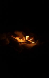 Preview wallpaper flame, fire, light, dark