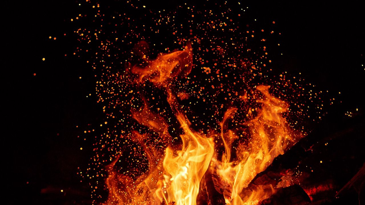 Wallpaper flame, fire, sparks, glare