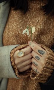 Preview wallpaper flower, hands, rings, tattoo