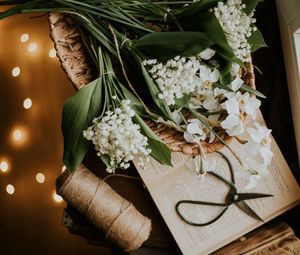 Preview wallpaper flowers, bouquet, basket, book, aesthetics