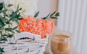 Preview wallpaper flowers, bouquet, basket, coffee, glass