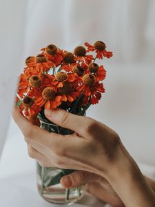 Preview wallpaper flowers, bouquet, hand, fingers, cloth