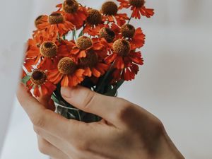 Preview wallpaper flowers, bouquet, hand, fingers, cloth