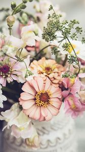 Preview wallpaper flowers, bouquet, pollen, blur