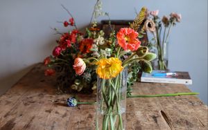 Preview wallpaper flowers, bouquet, vase, decor, colorful