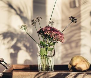 Preview wallpaper flowers, glass, vase