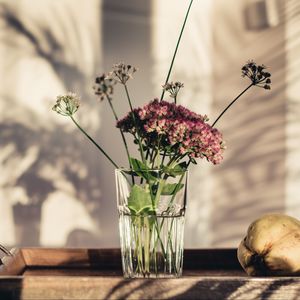 Preview wallpaper flowers, glass, vase