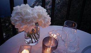 Preview wallpaper flowers, glasses, candles, romance, blur