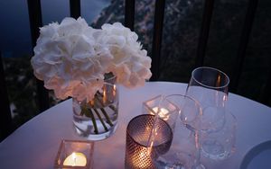 Preview wallpaper flowers, glasses, candles, romance, blur