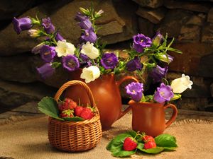 Preview wallpaper flowers, jugs, strawberry, basket, stone, table