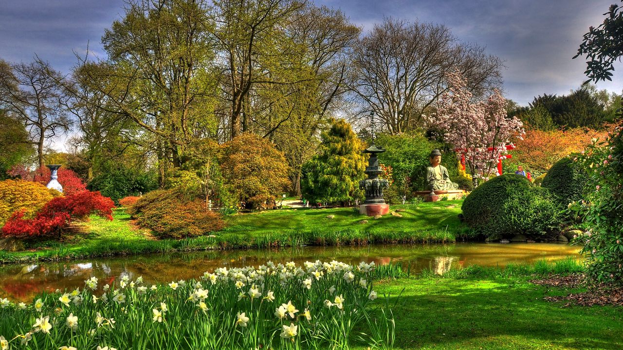 Wallpaper flowers, narcissuses, pond, garden, buddha, statues