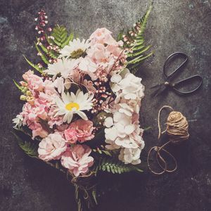 Preview wallpaper flowers, petals, bouquet, floristry