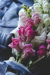 Preview wallpaper flowers, petals, bouquet, fabric