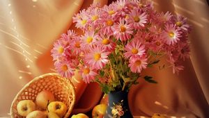 Preview wallpaper flowers, vase, fruit, basket, table, stilllife