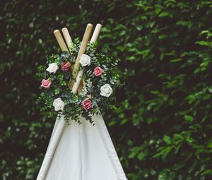 Preview wallpaper flowers, wreath, leaves