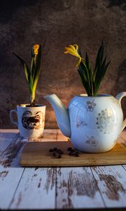 Preview wallpaper flowers, yellow, kettle, mug, table