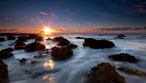 Preview wallpaper foam, rocks, sea, light