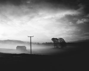 Preview wallpaper fog, dusk, landscape, bw, gloomy