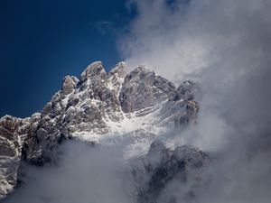 Preview wallpaper fog, rocks, mountain, snowy, snow
