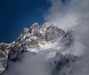 Preview wallpaper fog, rocks, mountain, snowy, snow