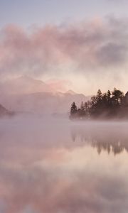 Preview wallpaper fog, water, castle, morning