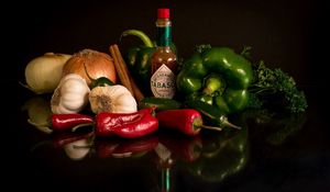 Preview wallpaper food, pepper, herbs, sauce