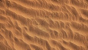 Preview wallpaper footprints, beach, sand, desert