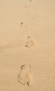 Preview wallpaper footprints, sand, beach