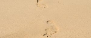 Preview wallpaper footprints, sand, beach