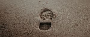 Preview wallpaper footprints, sand, beach, coast