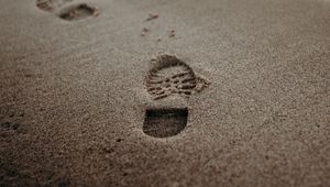 Preview wallpaper footprints, sand, beach, coast