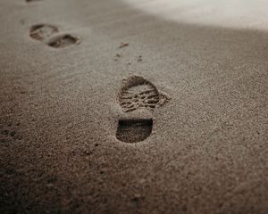 Preview wallpaper footprints, sand, beach, coast