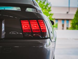 Preview wallpaper ford, car, headlights