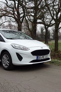 Preview wallpaper ford, car, white, road, trees