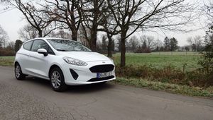 Preview wallpaper ford, car, white, road, trees