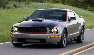 Preview wallpaper ford, mustang, auto, street, traffic
