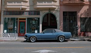 Preview wallpaper ford mustang, car, facade, vintage, urban