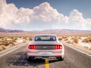 Preview wallpaper ford mustang, mustang gt, mustang, clouds, road