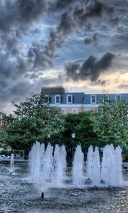 Preview wallpaper fountain, building, trees, water, hdr