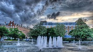 Preview wallpaper fountain, building, trees, water, hdr