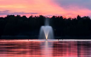 Preview wallpaper fountain, lake, sunset, trees