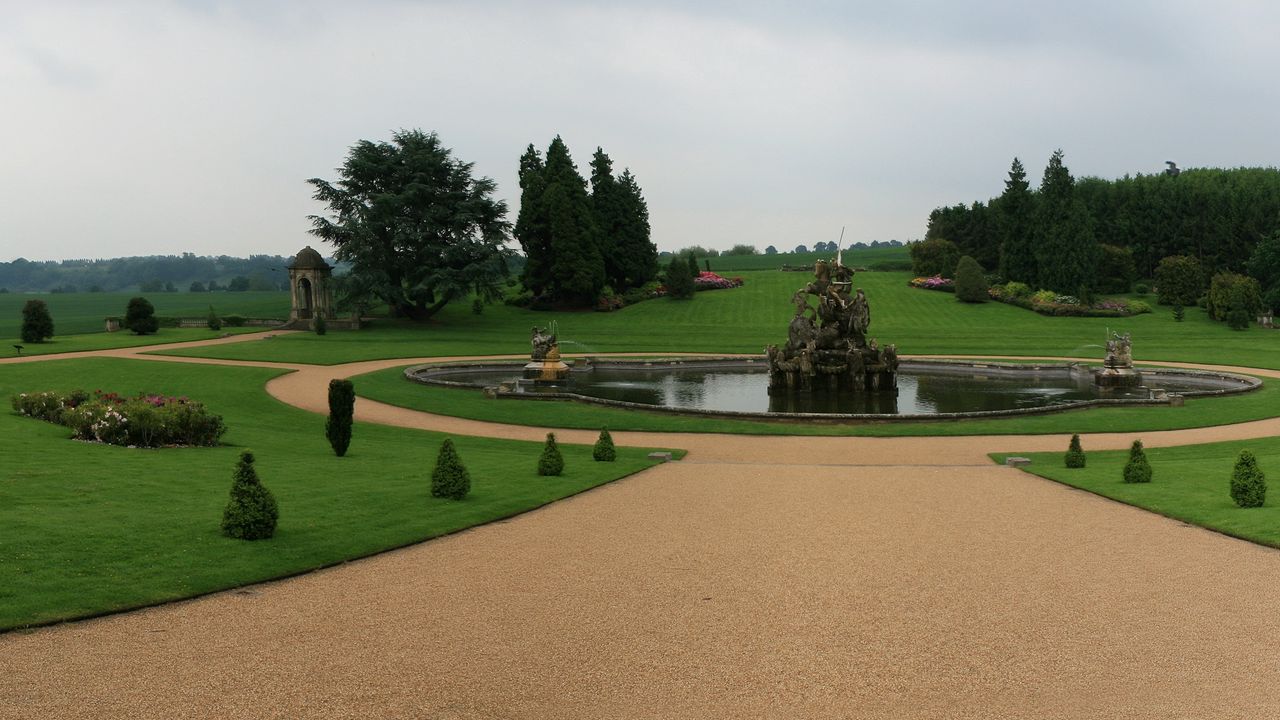 Wallpaper fountain, statue, figure, center, garden, lawn, cloudy
