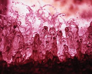 Preview wallpaper fountain, water, splashes, macro, pink