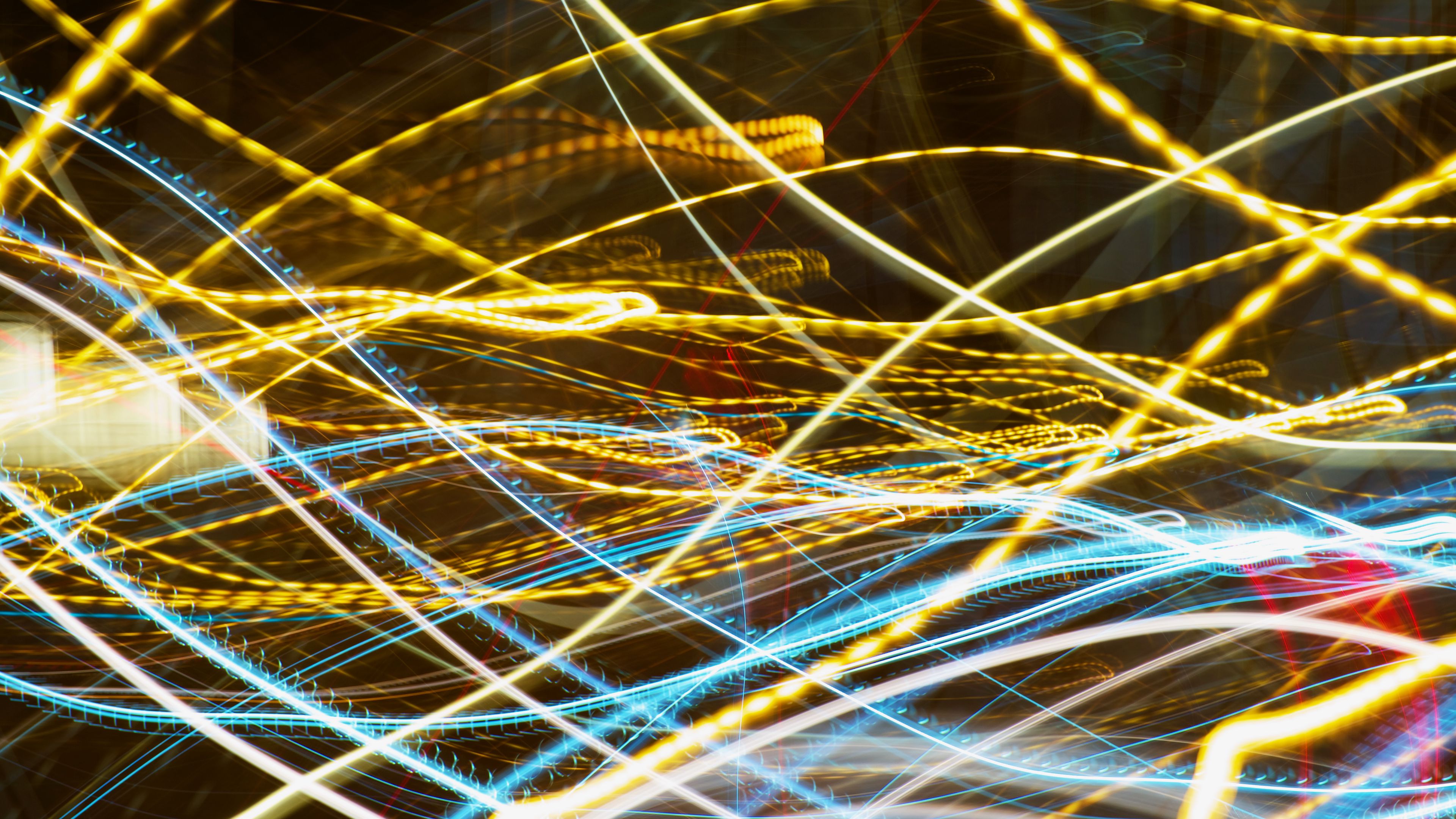 Download wallpaper 3840x2160 freezelight, lines, glow, abstraction 4k ...