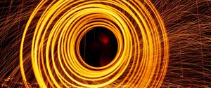 Preview wallpaper freezelight, long exposure, circle, sparks, night